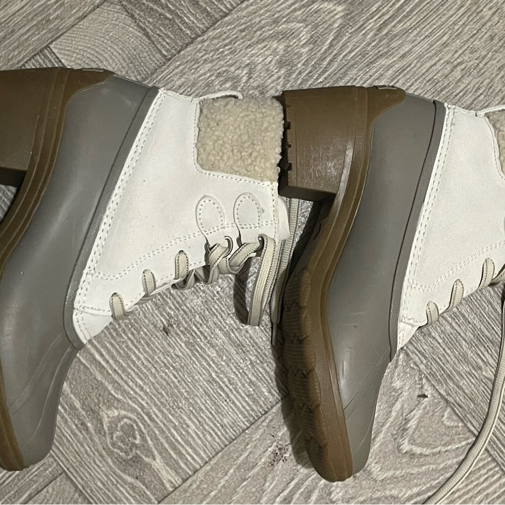Sperry duckboots heels Cream Women's Shoes